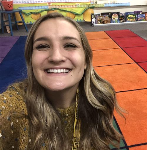 Photo of Ms. RIchey